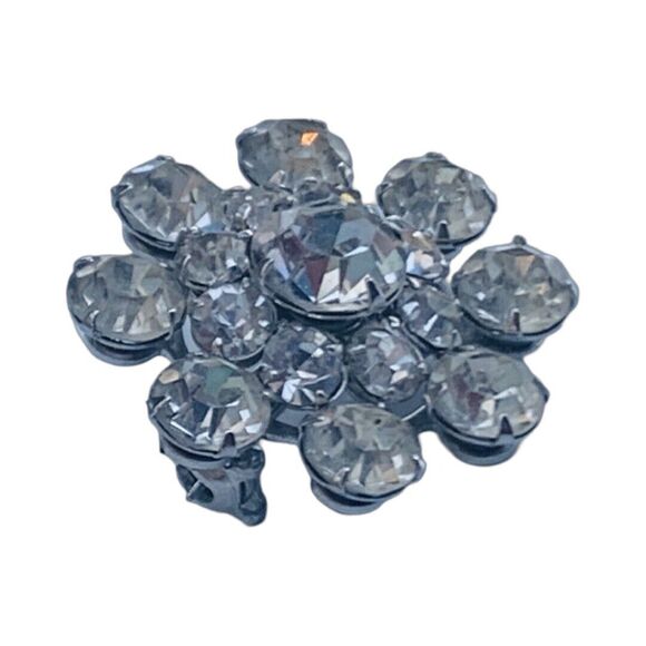 Vintage Silver Tone Flower Brooch Pin 1" Layered Snowflake Icy Rhinestone - Picture 5 of 7